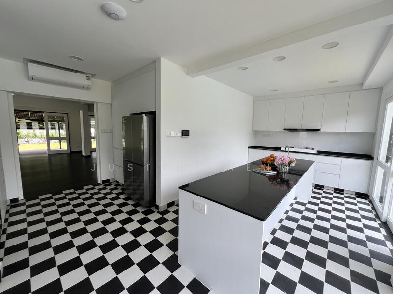For Rent - Oei Tiong Ham Park