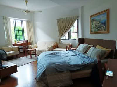 For Rent - No Owner! Studio Size Master Room, near Siglap