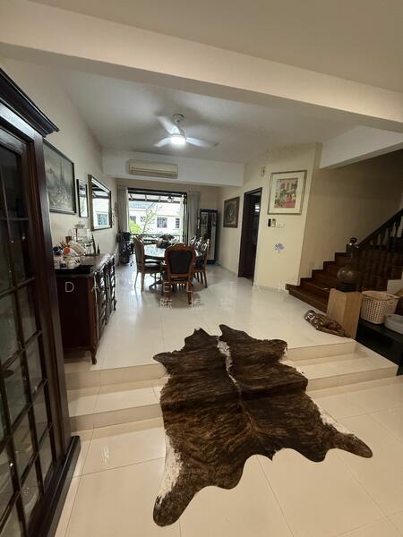 For Rent - Cheap corner terrace along Bukit Timah, near Pei Hwa Primary