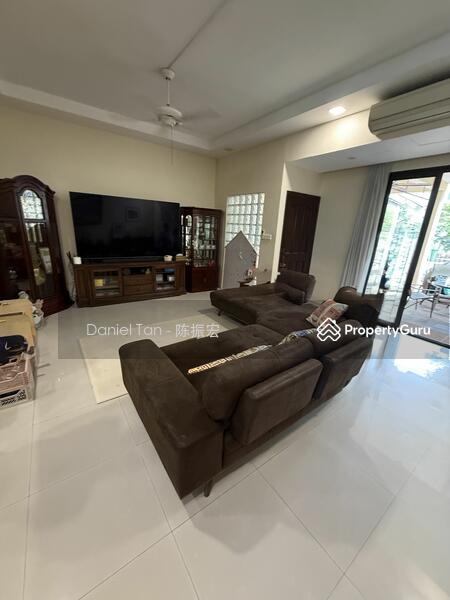 For Rent - 82A Yuk Tong Avenue