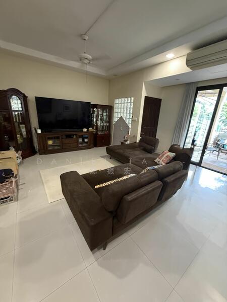 Inter terrace along Bukit Timah, near Pei Hwa Primary, Yuk Tong, Bukit Timah road, King Albert Park, 4 Bedrooms, 2,864 sqft, Terraced House For Rent, by Daniel Tan - 陈振宏, 24832308 - PropertyGuru.com.sg