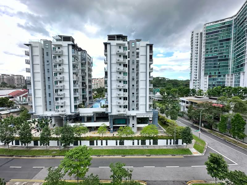 Laurel Tree Condominium For Sale at S$ 768,000 | PropertyGuru Singapore
