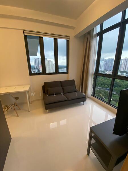 Living rm with bedrm