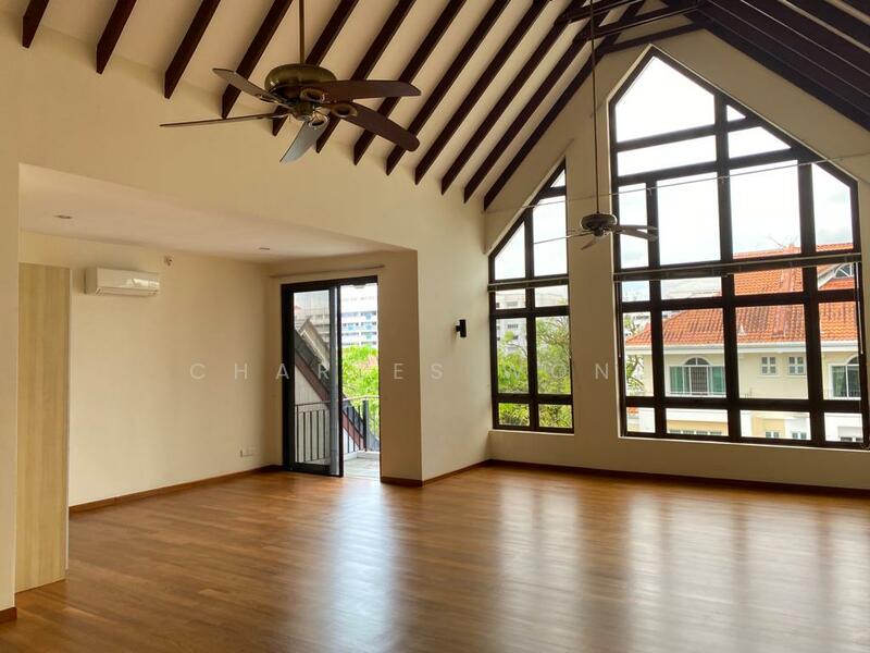 4.5 m ceiling @ Master