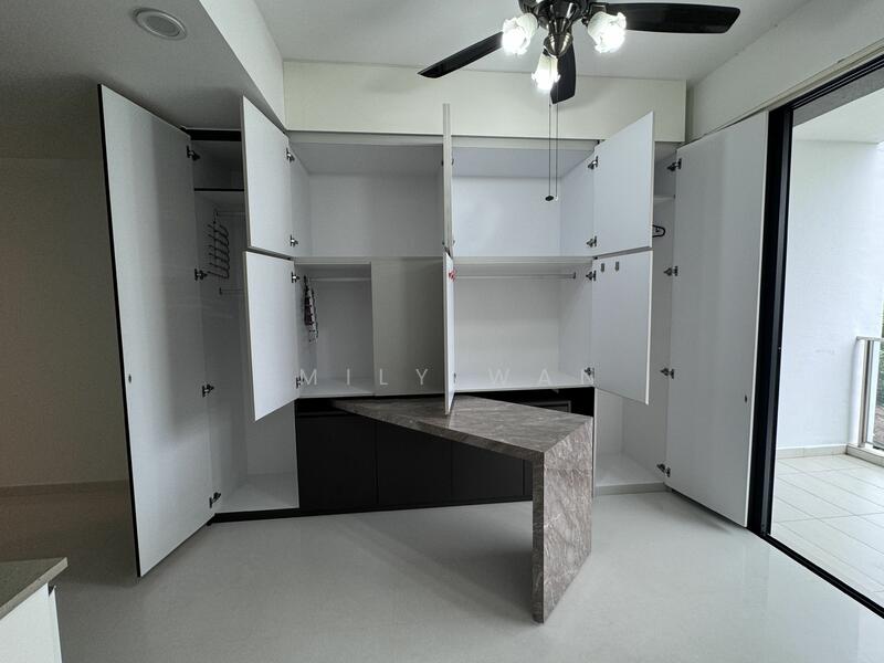 Slide out dining table to save the space 