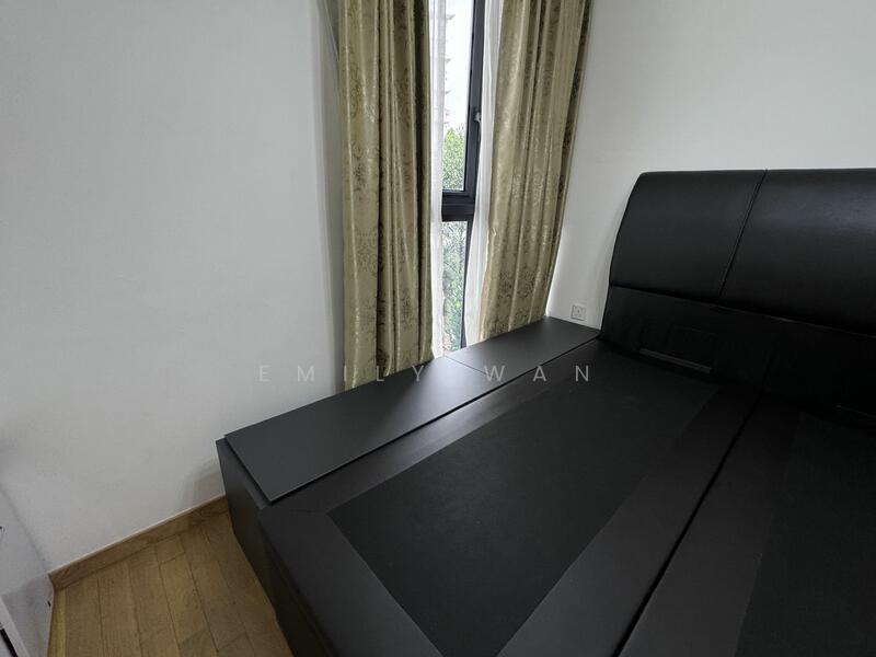 Storage bed with side storage cabinet 