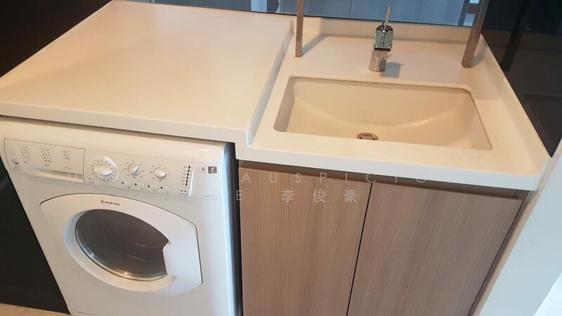 For Rent - Woodhaven