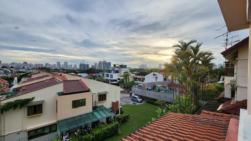 Serangoon Garden Estate, 5 Burghley Drive, 6 Bedrooms, 4,500 sqft, Semi-Detached House For Rent, by Jon Ong (Onglai) 王金祥, 24833543 - PropertyGuru.com.sg