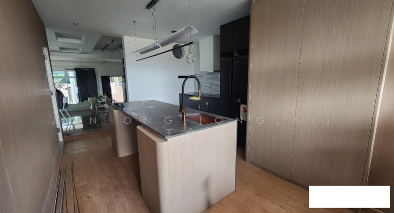 Serangoon Garden Estate, 5 Burghley Drive, 6 Bedrooms, 4,500 sqft, Semi-Detached House For Rent, by Jon Ong (Onglai) 王金祥, 24833543 - PropertyGuru.com.sg