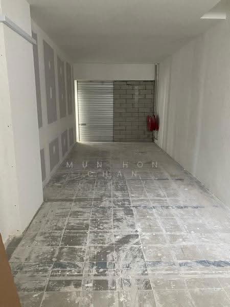 214 Bedok North Street 1, 214 Bedok North Street 1, Bedok / Upper East Coast, 350 sqft, Shop / Shophouse For Rent, by Mun Hon Chan, 24833724 - CommercialGuru.com.sg