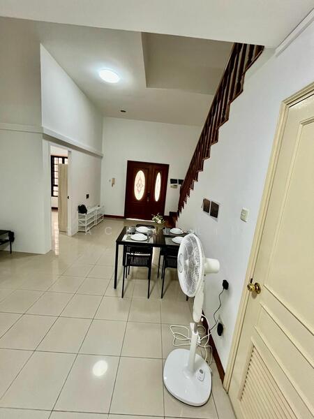 For Rent - Yunnan Gardens