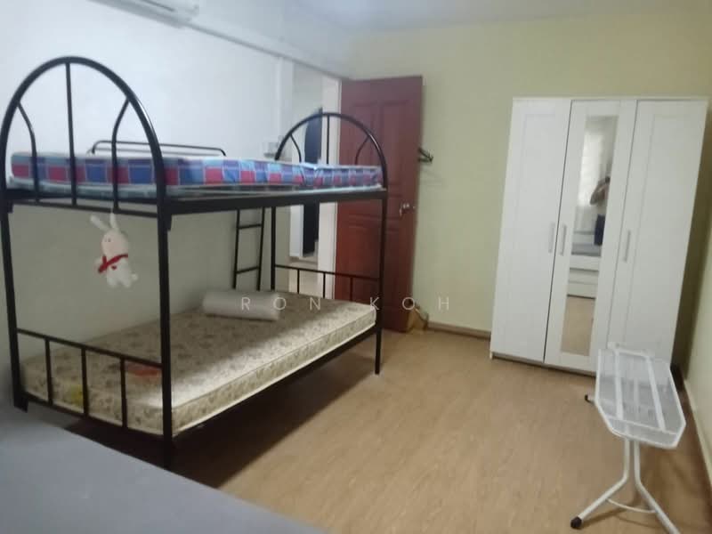 108 Serangoon North Avenue 1, 108 Serangoon North Avenue 1, 2 Bedrooms, 753 sqft, HDB Flat For Rent, by Ron Koh, 24835303 - PropertyGuru.com.sg