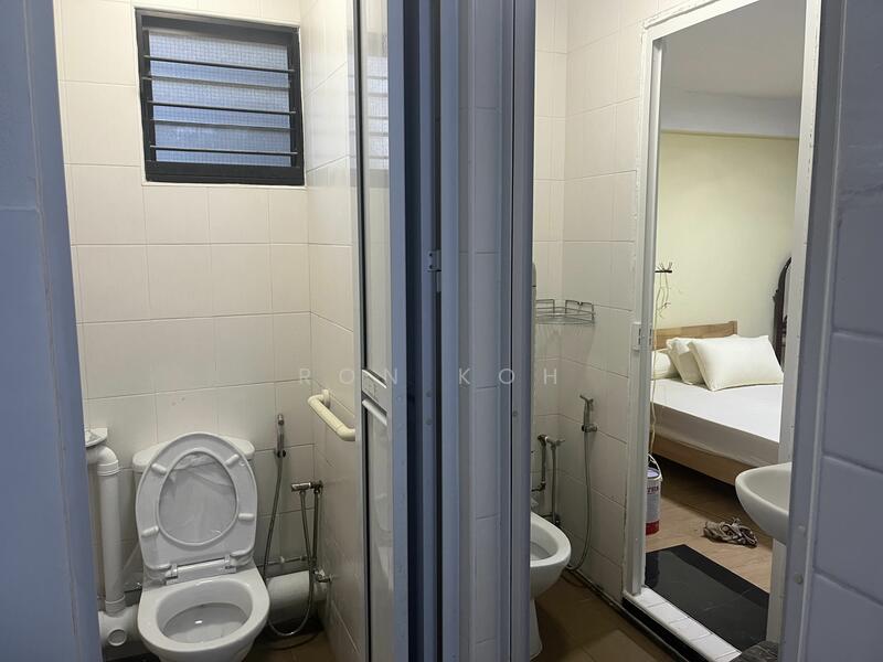 108 Serangoon North Avenue 1, 108 Serangoon North Avenue 1, 2 Bedrooms, 753 sqft, HDB Flat For Rent, by Ron Koh, 24835303 - PropertyGuru.com.sg