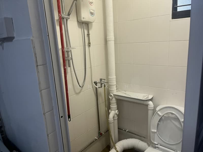 108 Serangoon North Avenue 1, 108 Serangoon North Avenue 1, 2 Bedrooms, 753 sqft, HDB Flat For Rent, by Ron Koh, 24835303 - PropertyGuru.com.sg