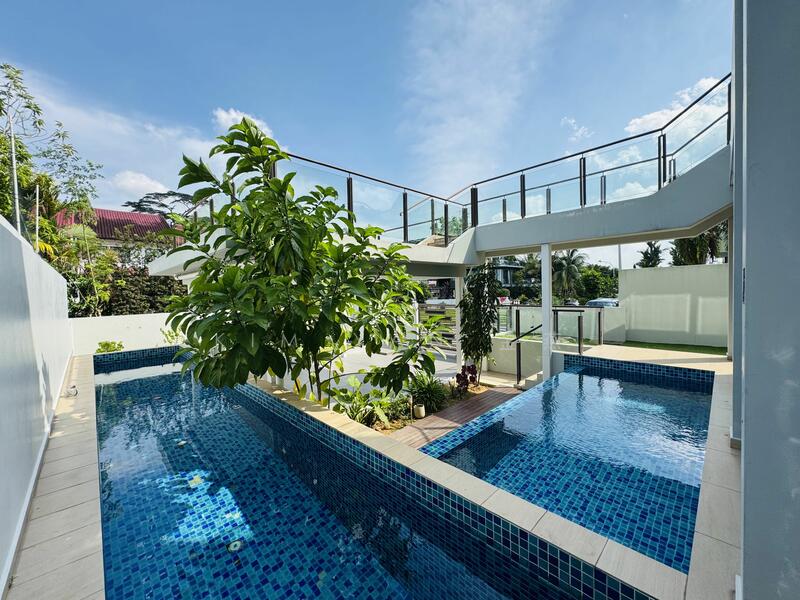 For Sale - Freehold Semi-D with lift and swimming pool, walk to Springleaf MRT and eateries TOP 2017