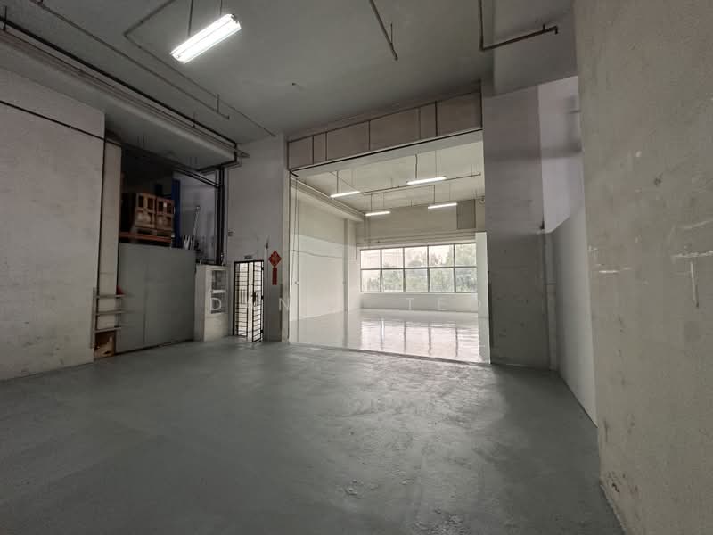 Wcega Plaza, 1 Bukit Batok Crescent, 2,476 sqft, Light Industrial (B1) For Rent, by Danny Teo, 24838259 - CommercialGuru.com.sg