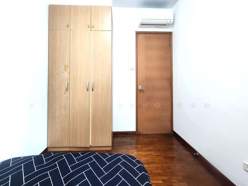 Queens, 10 Stirling Road, Room Rental, 160 sqft, Condominium For Rent, by Alyssa Huang 黄家敏, 24840241 - PropertyGuru.com.sg