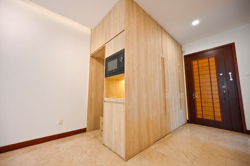 The Trevose Condominium For Sale at S$ 3,180,000 | PropertyGuru Singapore - ample full height storage space 