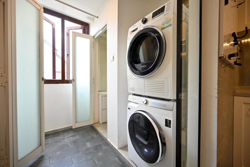 yard area with helper room and bathroom