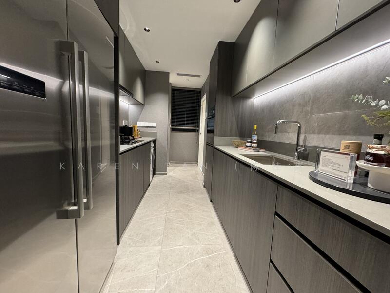 The Myst, 802 Upper Bukit Timah Road, 5 Bedrooms, 1,690 sqft, Condominium For Sale, by Karen Tan (陈桂英), 24842762 - PropertyGuru.com.sg