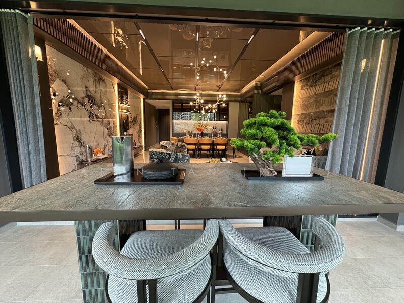 The Myst, 802 Upper Bukit Timah Road, 5 Bedrooms, 1,690 sqft, Condominium For Sale, by Karen Tan (陈桂英), 24842762 - PropertyGuru.com.sg