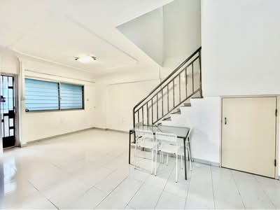 For Rent - 895 Tampines Street 81