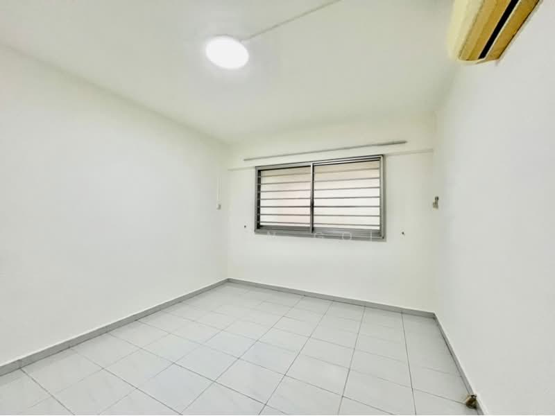 895 Tampines Street 81, 895 Tampines Street 81, 4 Bedrooms, 1,506 sqft, HDB Flat For Rent, by Karen Goi, 24842805 - PropertyGuru.com.sg