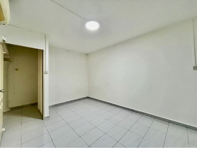 895 Tampines Street 81, 895 Tampines Street 81, 4 Bedrooms, 1,506 sqft, HDB Flat For Rent, by Karen Goi, 24842805 - PropertyGuru.com.sg