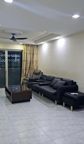 For Rent - 392 Yishun HDB for rent 3+1 near Aerospace & seletar