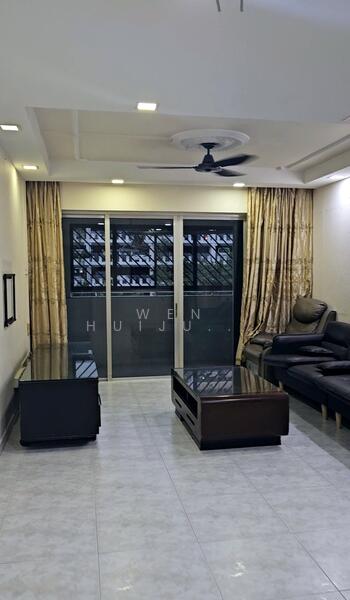 For Rent - 392 Yishun HDB for rent 3+1 near Aerospace & seletar