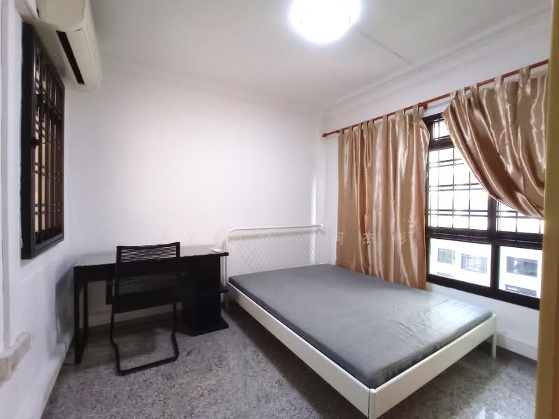17 Jalan Tenteram, 17 Jalan Tenteram, 3 Bedrooms, 926 sqft, HDB Flat For Rent, by Kay HO  何杰彬, 24844487 - Master bedroom  - PropertyGuru.com.sg