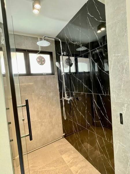 29 Kelantan Road, 29 Kelantan Road, Farrer Park / Serangoon Rd, Room Rental, 300 sqft, HDB Flat For Rent, by Klyssa Chong, 24845181 - Bathroom - PropertyGuru.com.sg