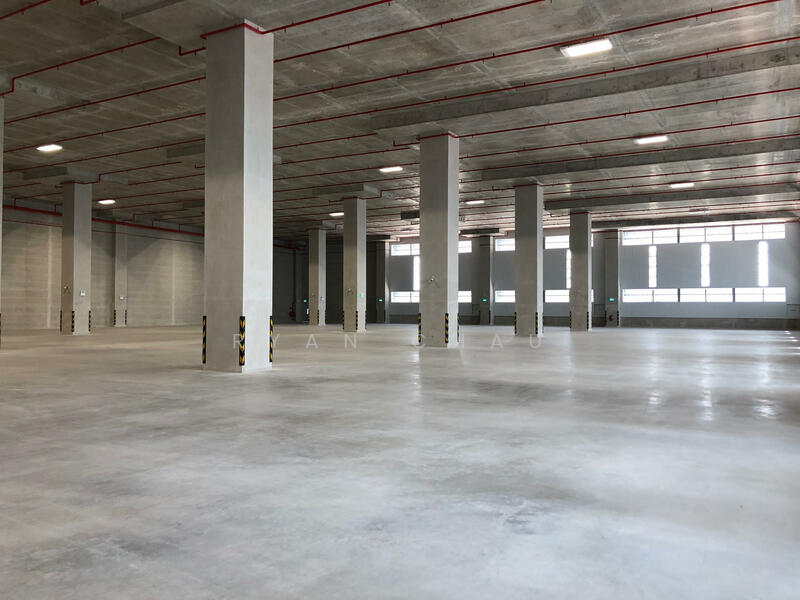 Near MRT 8m Clear 5 Bays Jurong, Jurong, 36000 sqft, Warehouse