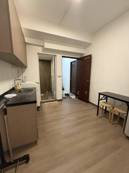 Cheaper rental , 45 lorong 6 geylang, lorong 6 geylang, 1 Bedroom, 300 sqft, Condominium For Rent, by Stanley Wong, 24845229 - PropertyGuru.com.sg