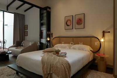 For Sale - Emerald Hill Conservation Area