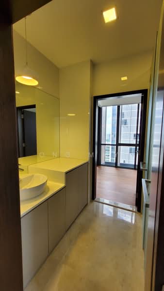 The Hillier, 2 Hillview Rise, 2 Bedrooms, 840 sqft, Condominium For Sale, by May Ong, 24846444 - PropertyGuru.com.sg