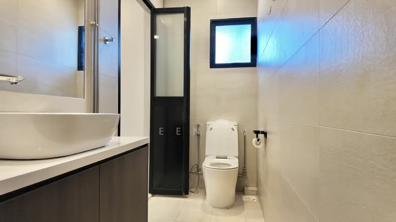 Thomson Garden Estate, Sin Ming Road, 3 Bedrooms, 1,300 sqft, Terraced House For Rent, by Queen Sie, 24846607 - PropertyGuru.com.sg