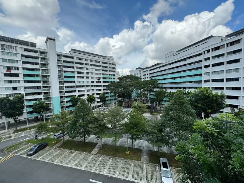 245 Serangoon Avenue 2, 245 Serangoon Avenue 2, 2 Bedrooms, 689 sqft, HDB Flat For Rent, by Janssen Ho, 24847515 - PropertyGuru.com.sg
