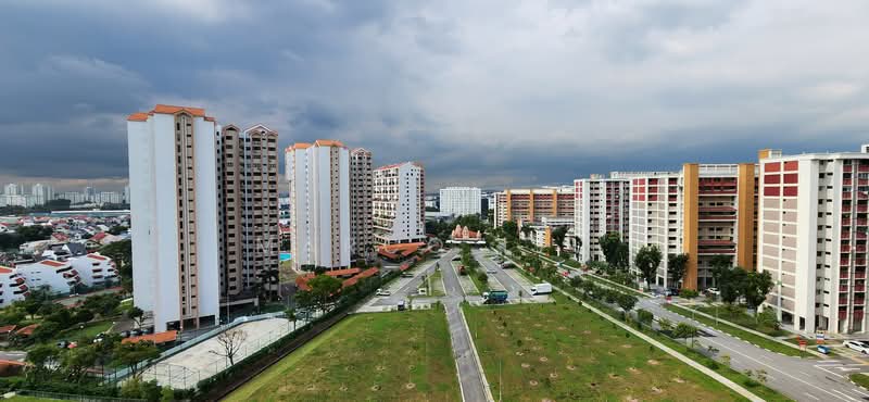 The Garden Residences Condominium For Sale at S$ 920,000 | PropertyGuru Singapore