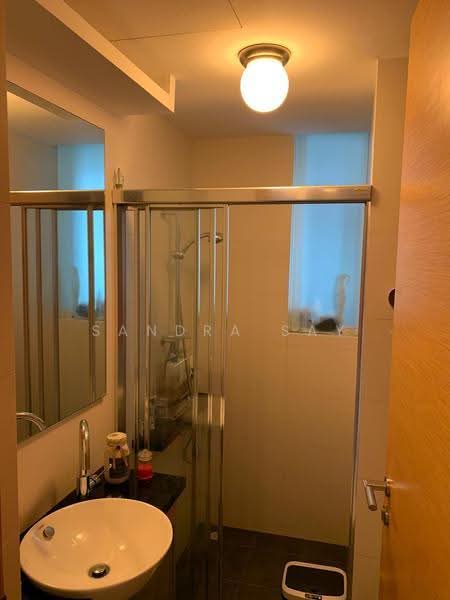 Casa Merah, 70 Tanah Merah Kechil Avenue, Bedok / Upper East Coast, 2 Bedrooms, 947 sqft, Condominium For Rent, by Sandra Say, 24848495 - PropertyGuru.com.sg