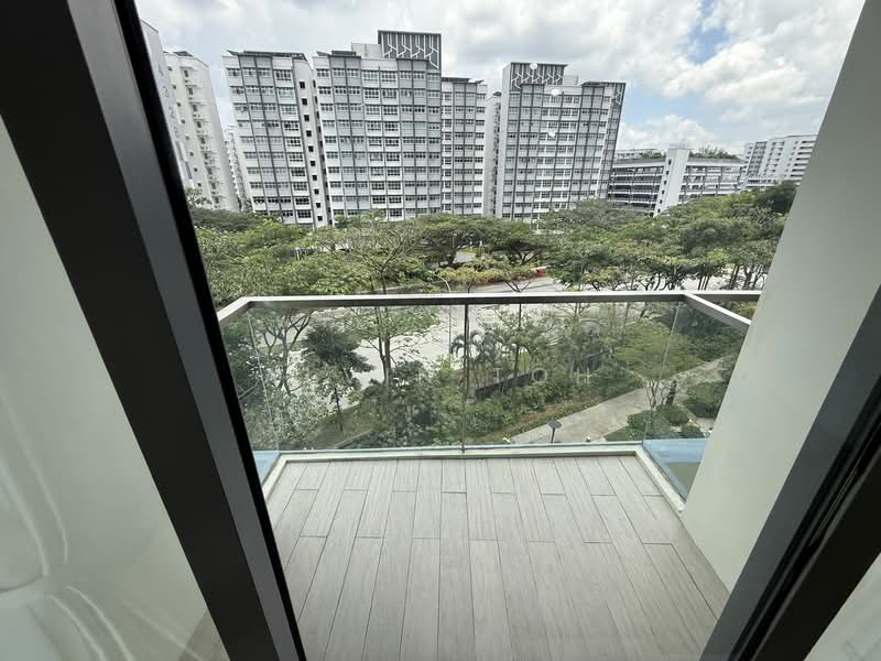 For Rent - Skies Miltonia