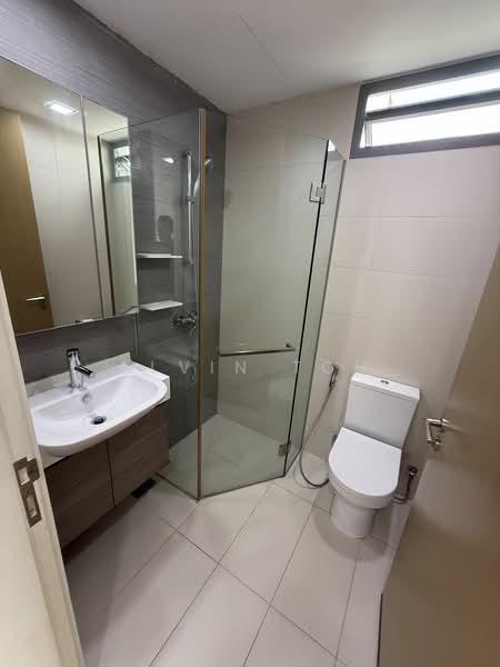 For Rent - Skies Miltonia