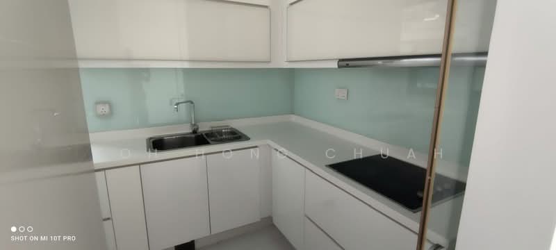 Soleil @ Sinaran, 4 Sinaran Drive, 3 Bedrooms, 1,098 sqft, Condominium For Rent, by Toh Hong Chuah, 24850531 - PropertyGuru.com.sg