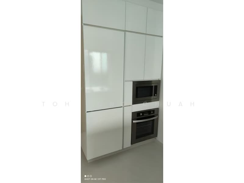 Soleil @ Sinaran, 4 Sinaran Drive, 3 Bedrooms, 1,098 sqft, Condominium For Rent, by Toh Hong Chuah, 24850531 - PropertyGuru.com.sg