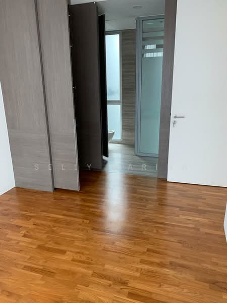 Seletar Park Residence, 19 Seletar Road, 3 Bedrooms, 872 sqft, Condominium For Sale, by Selly Marina, 24850776 - master bedroom - PropertyGuru.com.sg