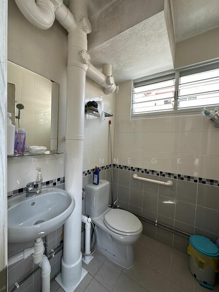 For Rent - 56 Chai Chee Drive