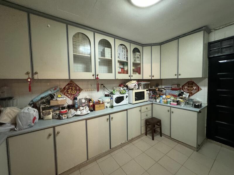 For Rent - Jalan Paras