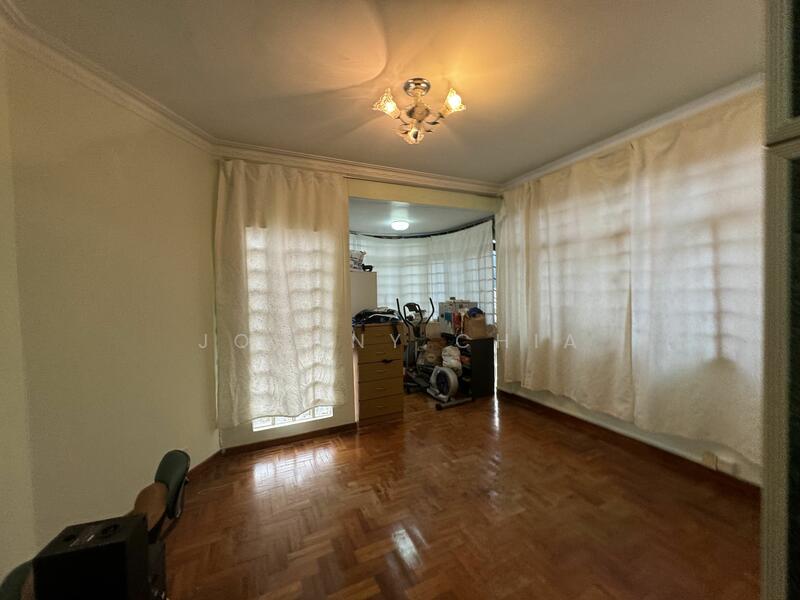 For Rent - Jalan Paras