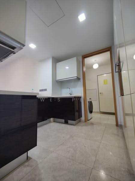 Marina Bay Suites, 3 Central Boulevard, Boat Quay / Raffles Place / Marina, 3 Bedrooms, 1,604 sqft, Apartment For Rent, by Wes Peh, 24851787 - PropertyGuru.com.sg