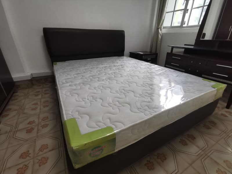 212 Ang Mo Kio Avenue 3, 212 Ang Mo Kio Avenue 3, 2 Bedrooms, 721 sqft, HDB Flat For Rent, by Aden Lim, 24852846 - PropertyGuru.com.sg